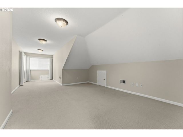 13979 Nw GREENWOOD Dr, Portland, OR 97229