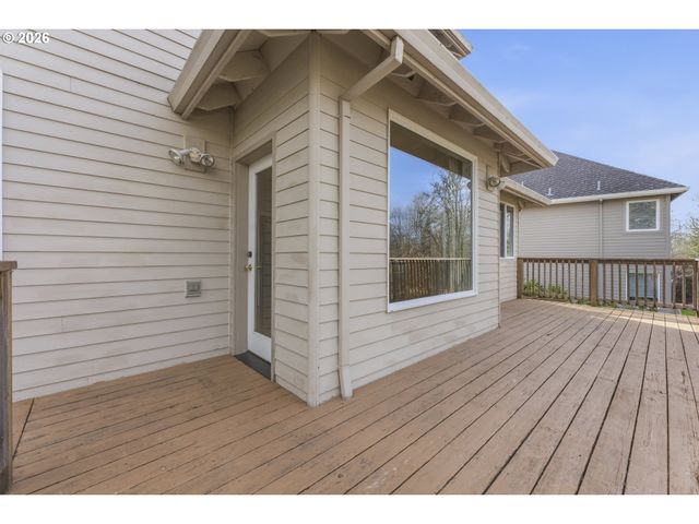 13979 Nw GREENWOOD Dr, Portland, OR 97229