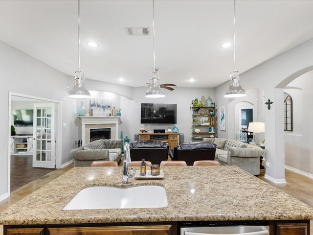 111 Petes Court, Ponder, TX 76259