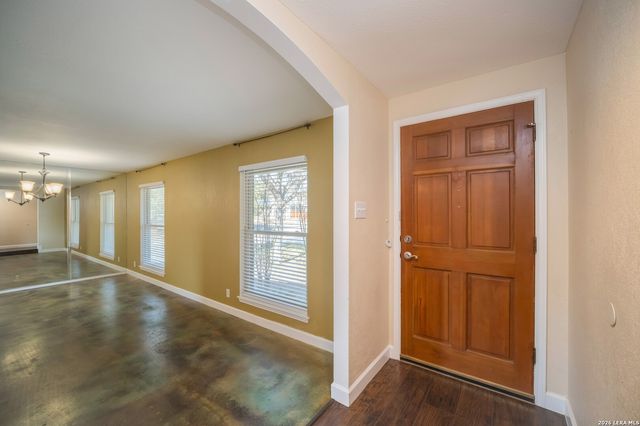 7815 Merrywood, San Antonio, TX 78250