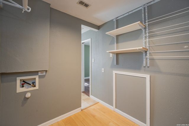 7815 Merrywood, San Antonio, TX 78250