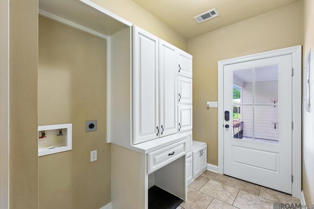 17036 Blue Ridge Rd, Prairieville, LA 70769