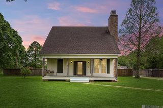 17036 Blue Ridge Rd, Prairieville, LA 70769