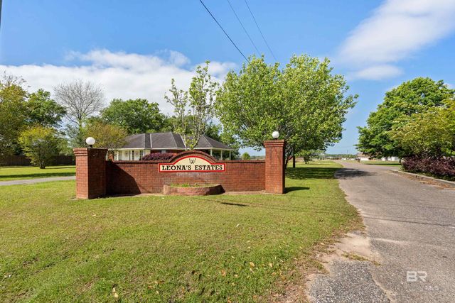 9966 Lighthouse Avenue, Grand Bay, AL 36541