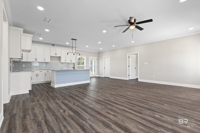 9966 Lighthouse Avenue, Grand Bay, AL 36541
