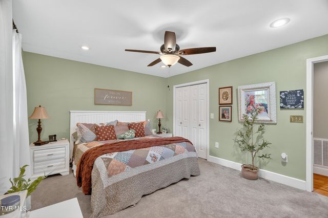 1109 Greenlee Drive, Jonesborough, TN 37659