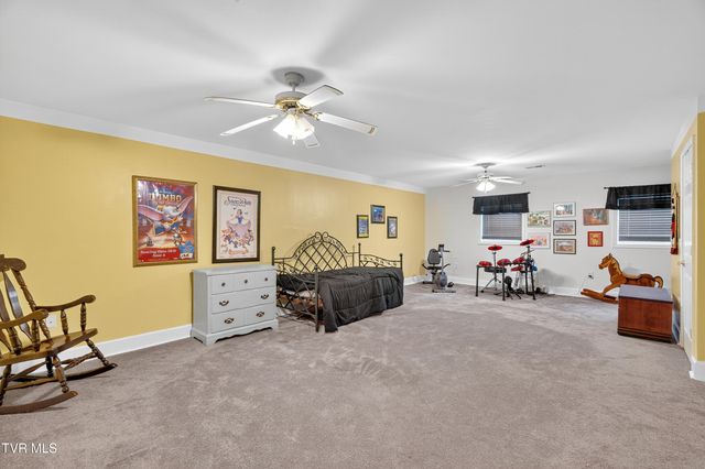 1109 Greenlee Drive, Jonesborough, TN 37659