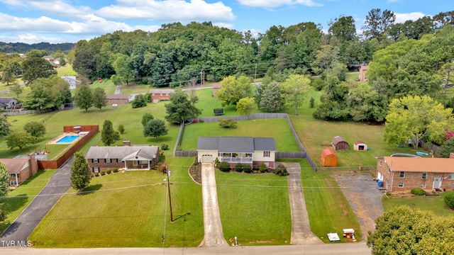 1109 Greenlee Drive, Jonesborough, TN 37659