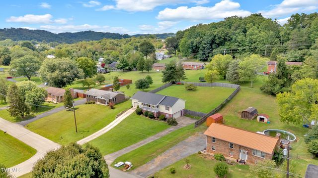 1109 Greenlee Drive, Jonesborough, TN 37659