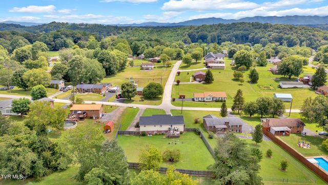 1109 Greenlee Drive, Jonesborough, TN 37659