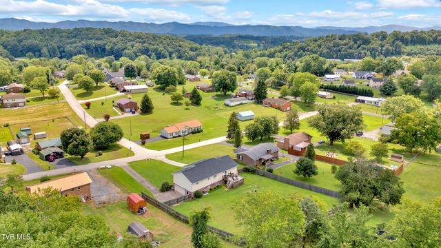 1109 Greenlee Drive, Jonesborough, TN 37659