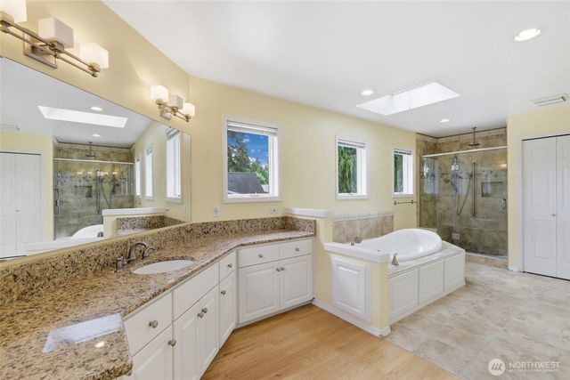 31422 7th Place SW, Federal Way, WA 98023