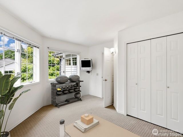 31422 7th Place SW, Federal Way, WA 98023