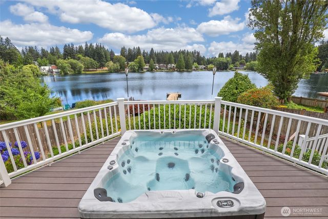 31422 7th Place SW, Federal Way, WA 98023