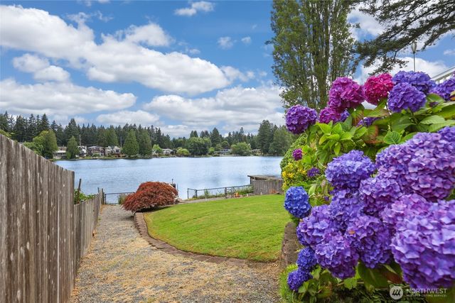31422 7th Place SW, Federal Way, WA 98023