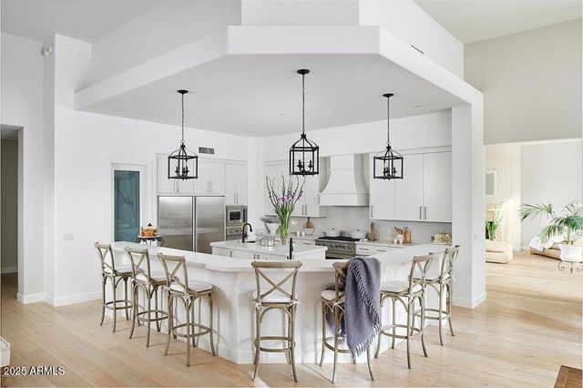 7121 E FOOTHILL Drive, Paradise Valley, AZ 85253