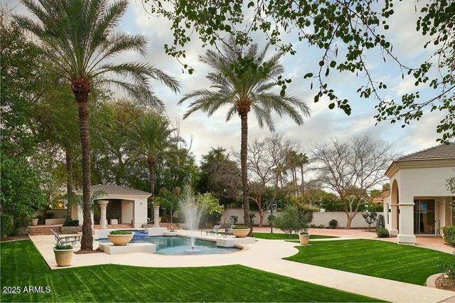 7121 E FOOTHILL Drive, Paradise Valley, AZ 85253