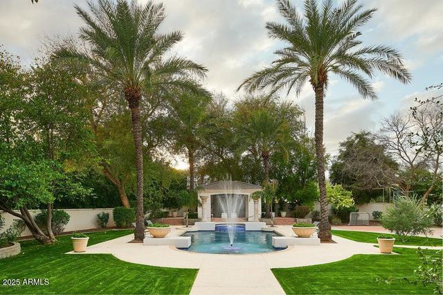 7121 E FOOTHILL Drive, Paradise Valley, AZ 85253