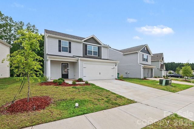 6032 Lowe Lane, Charlotte, NC 28214