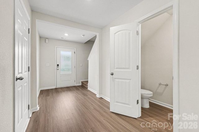 6032 Lowe Lane, Charlotte, NC 28214