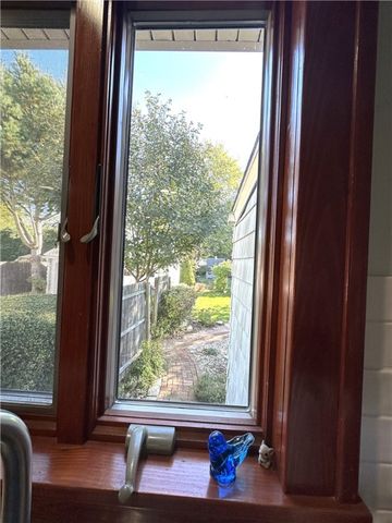 44 George Street, Westerly, RI 02891