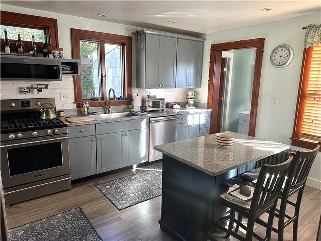 44 George Street, Westerly, RI 02891