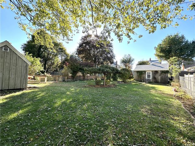 44 George Street, Westerly, RI 02891