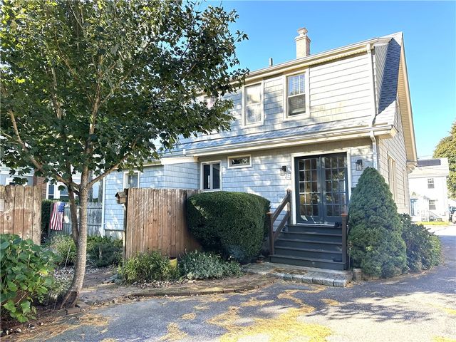 44 George Street, Westerly, RI 02891