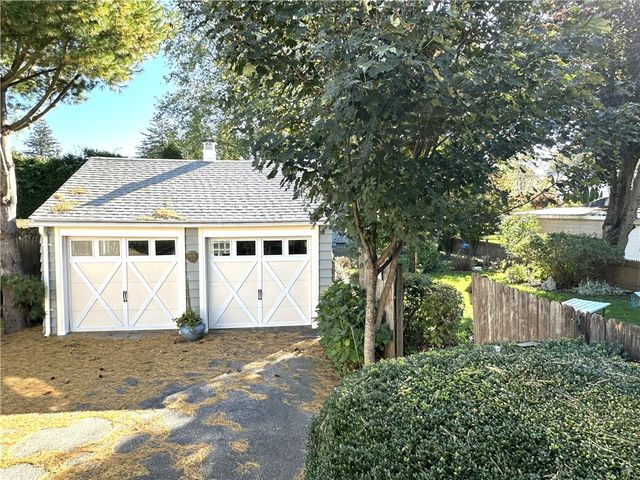 44 George Street, Westerly, RI 02891