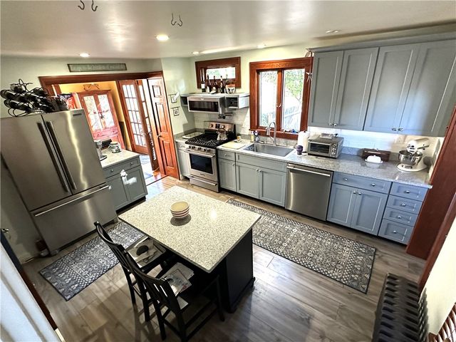 44 George Street, Westerly, RI 02891