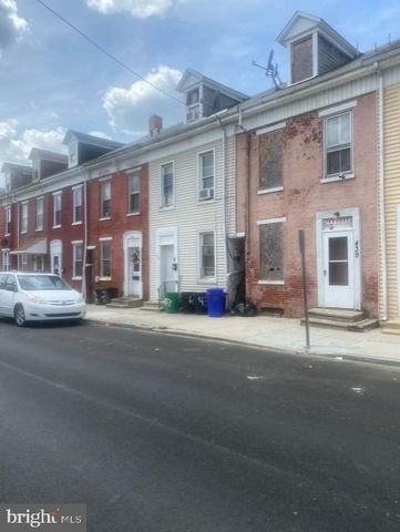 439 E WALNUT ST, York, PA 17403