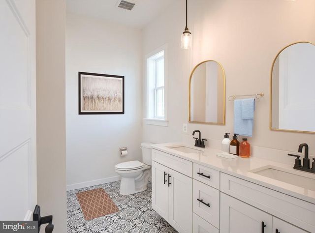 1606 HOBBLE TRL, Frederick, MD 21702