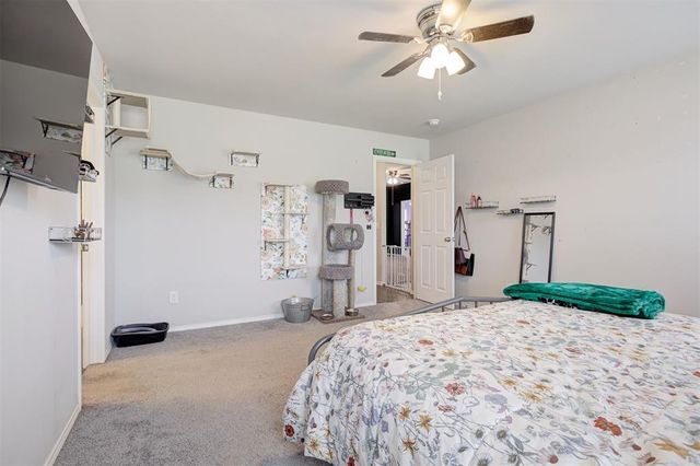 621 Fox Hollow Court, Newcastle, OK 73065