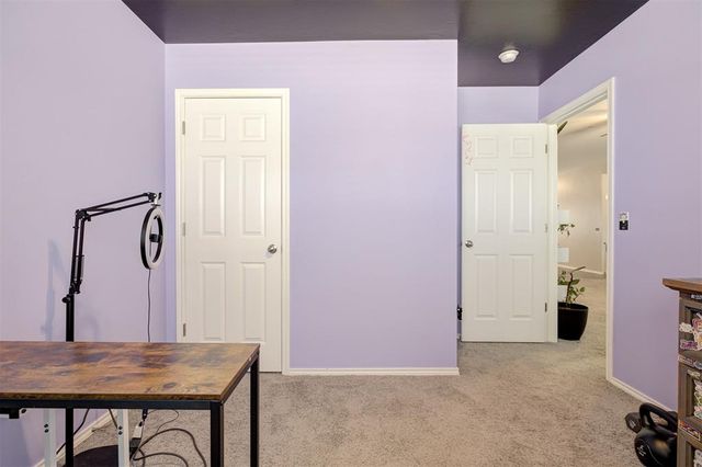 621 Fox Hollow Court, Newcastle, OK 73065