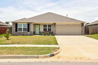621 Fox Hollow Court, Newcastle, OK 73065