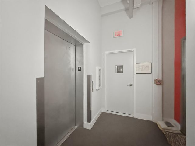 13-17 Willow Street 203, Lynn, MA 01901