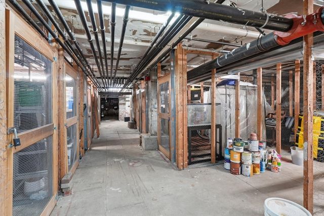 13-17 Willow Street 203, Lynn, MA 01901