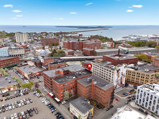 13-17 Willow Street 203, Lynn, MA 01901