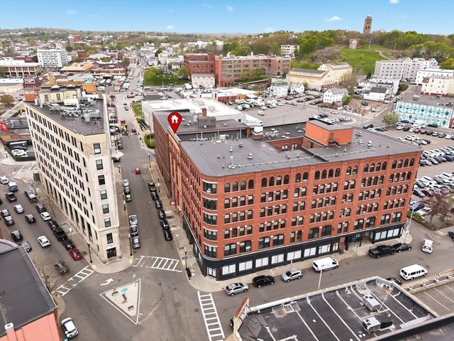 13-17 Willow Street 203, Lynn, MA 01901