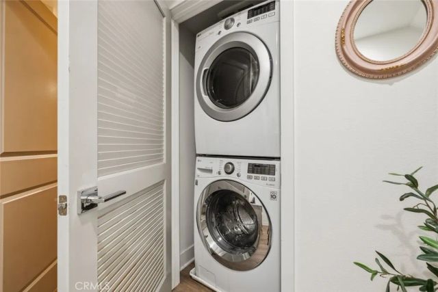 10738 Bloomfield, Toluca Lake, CA 91602