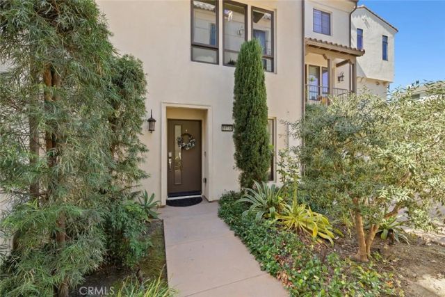10738 Bloomfield, Toluca Lake, CA 91602