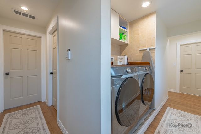 5649 S Natoma Avenue, Chicago, IL 60638