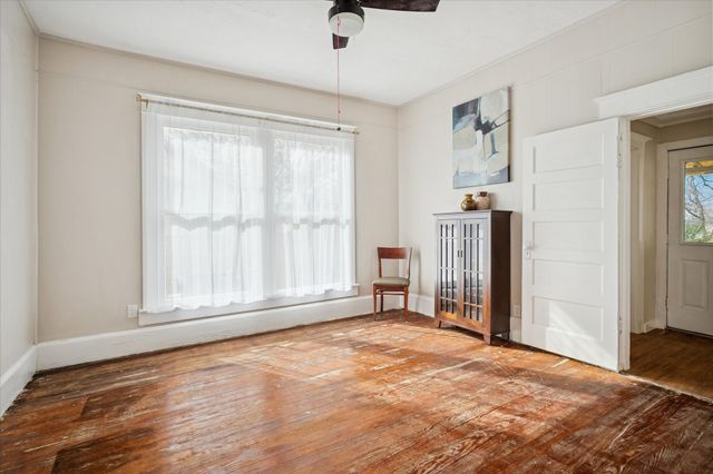 512 Elm Street S, Sherman, TX 75090