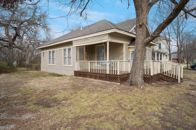 512 Elm Street S, Sherman, TX 75090