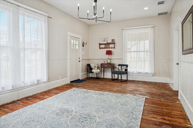 512 Elm Street S, Sherman, TX 75090