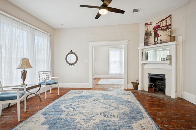 512 Elm Street S, Sherman, TX 75090