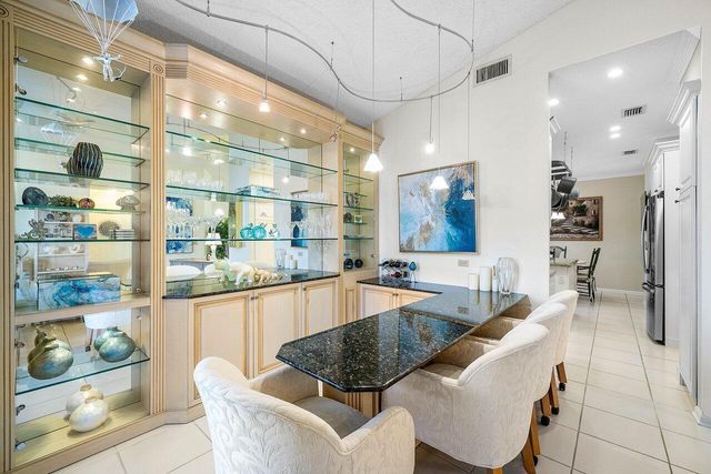 7155 Via Palomar, Boca Raton, FL 33433