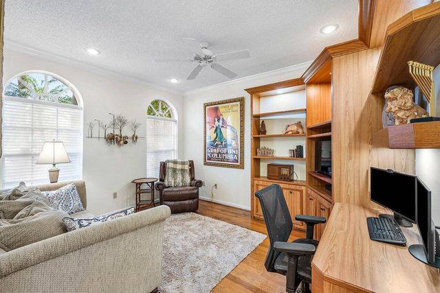 7155 Via Palomar, Boca Raton, FL 33433