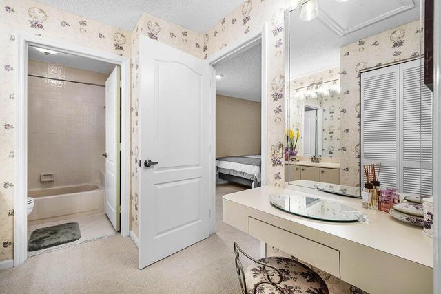 7155 Via Palomar, Boca Raton, FL 33433