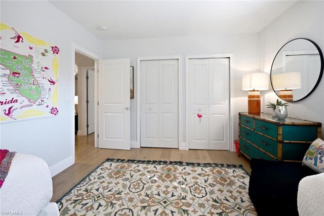 940 3rd ST S 201, Naples, FL 34102